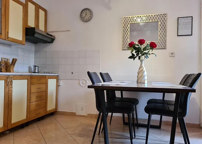 In Mit Terrasse By Interhome Apartment Baska (Krk)